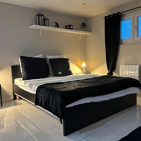 Cosy Studio - 10 Min Away From Cdg Aeroport - 30 Min Away From Paris - Parc Asterix - Olympic Games 2024 Le Thillay ภายนอก รูปภาพ